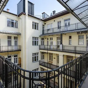 https://bpr-stollar-apartmentbest-view.inbudapesthotels.com