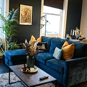 https://city-centre-2-bed-apt.brighton-hotels-england.com